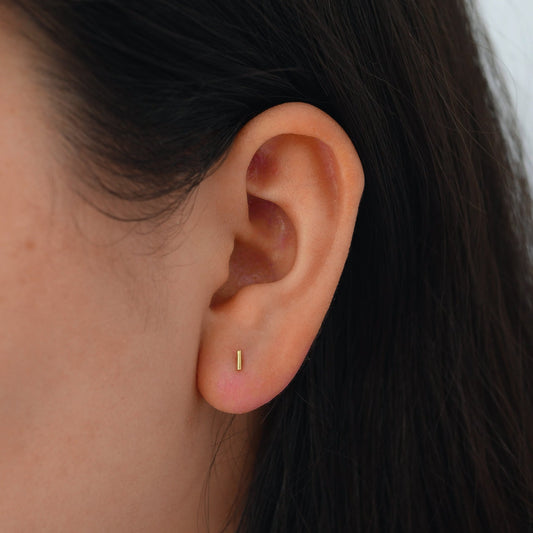 Bèllaa Bar Earrings