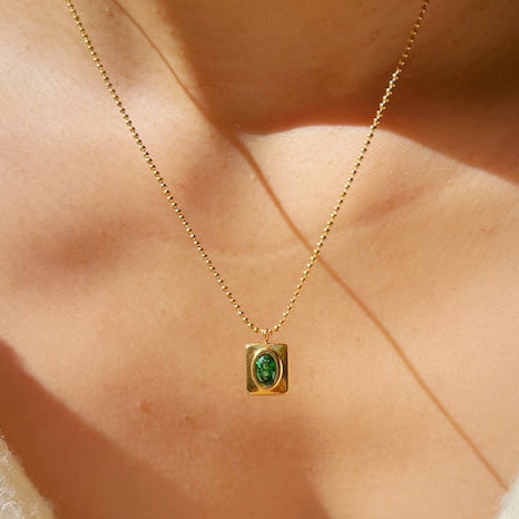 Elsie Emerald Necklace Gold