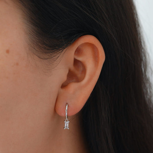 Clear Cristallo Huggies Silver