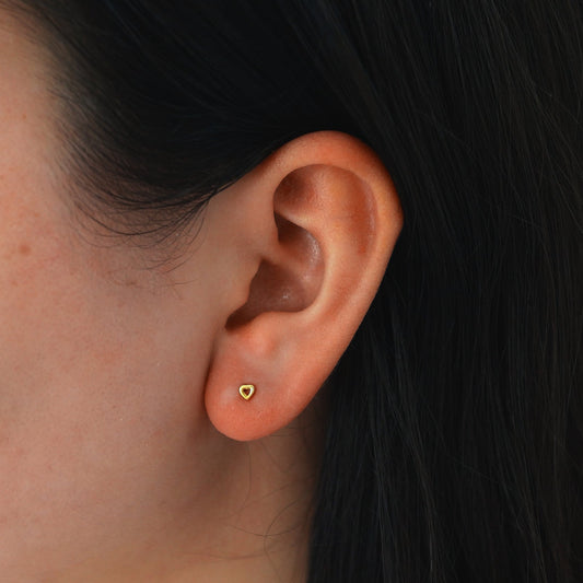 Picola Heart Studs Gold